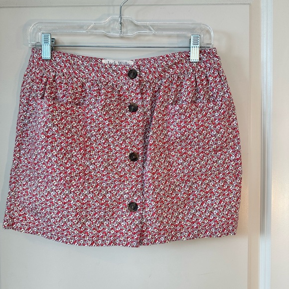 Jack Wills Ditzy Floral Cotton Button Up Patch Pockets Mini Skirt, Size 4 - Picture 7 of 9